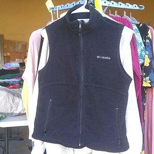 Columbia fleece vest. Large. Black